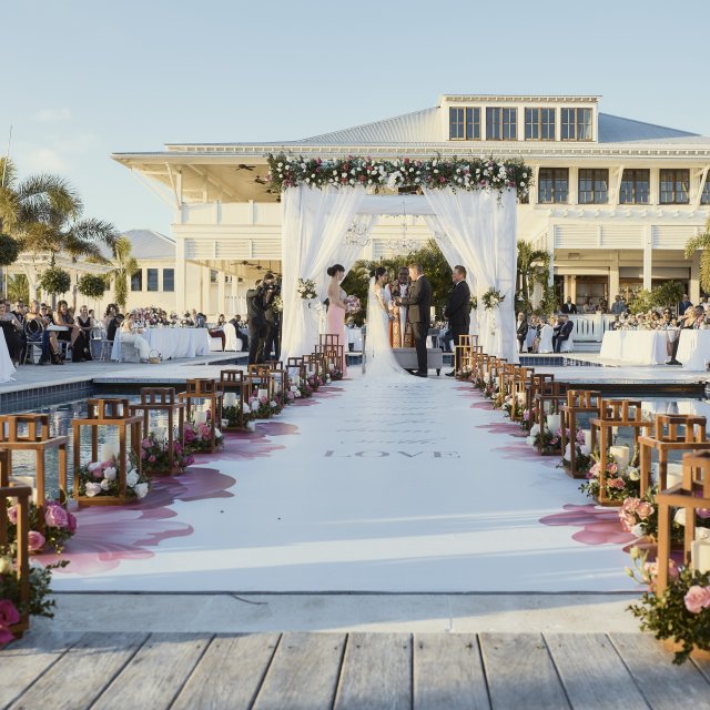 Mahogany Bay Resort & Beach Club, Curio Collection by Hilton